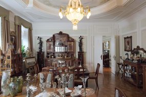 Две квартиры