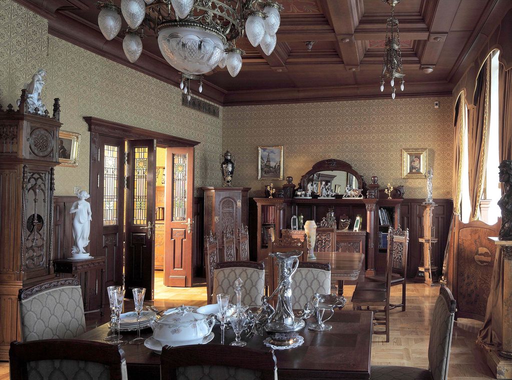 Две квартиры